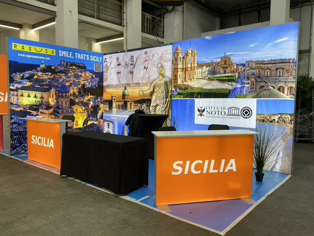Piazza d’Italia alla fiera del turismo di Barcellona 2026